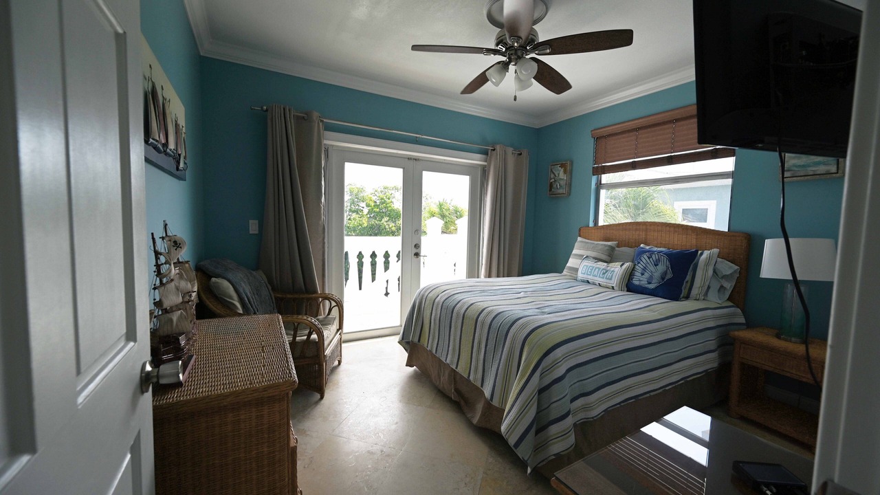 Photo of Bedroom in Twin Lakes