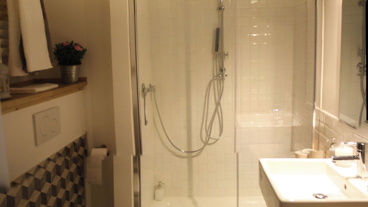 Photo of Bathroom in Tivoli