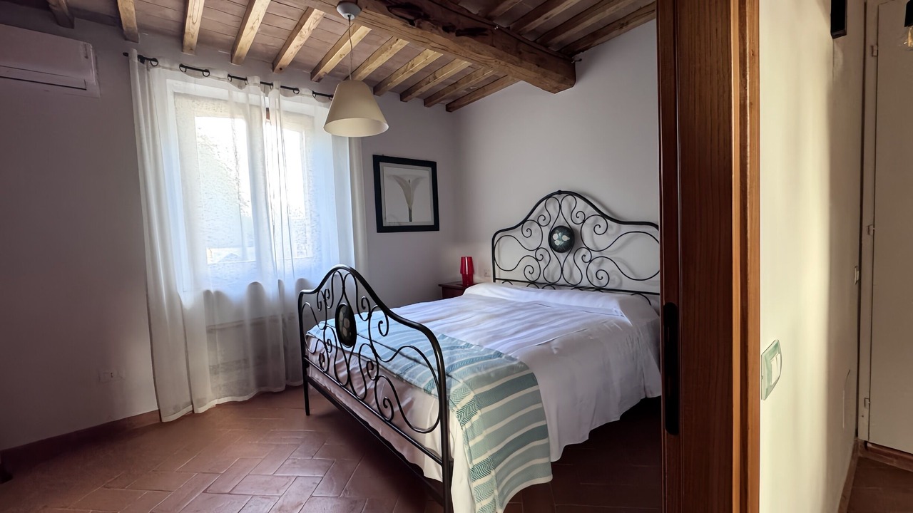 Photo of Bedroom in Paciano