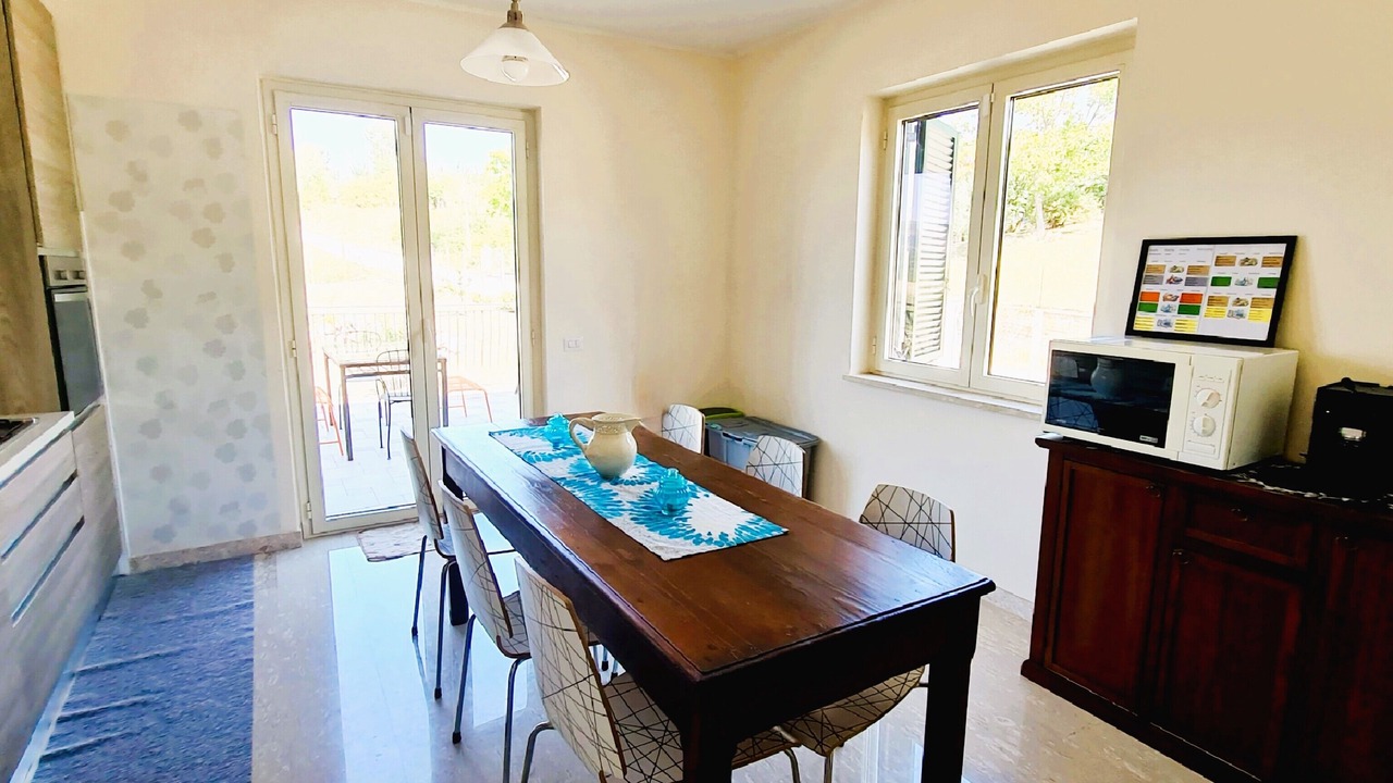 Photo of Kitchen in Atina