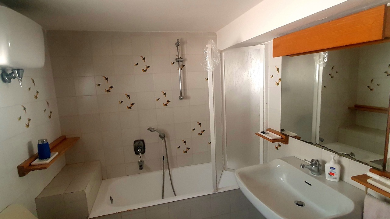 Photo of Bathroom in Colonia Elena