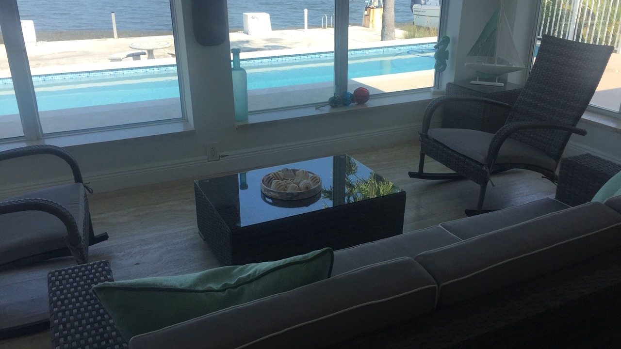 Photo of Outdoor in Tropical Bay Estates