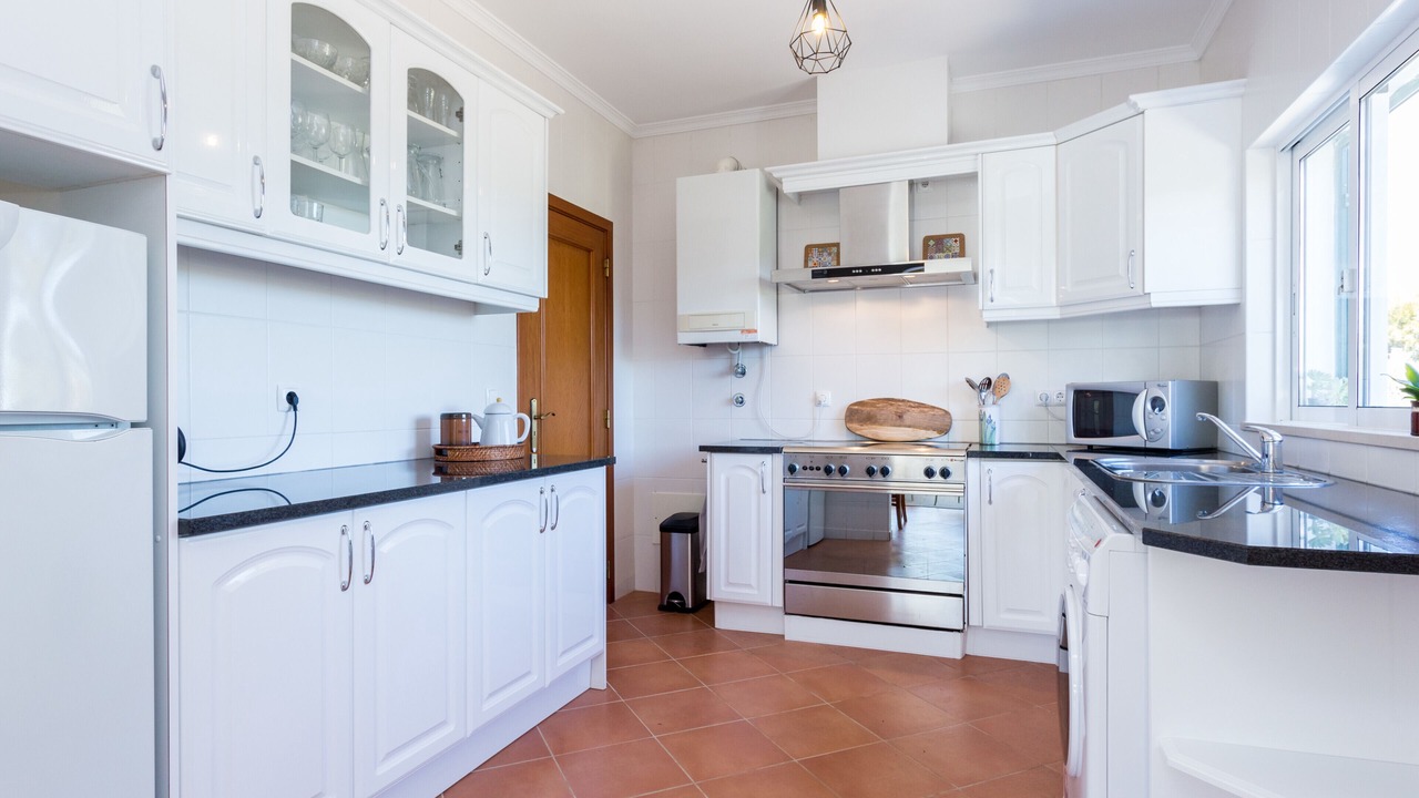 Photo of Kitchen in Salema