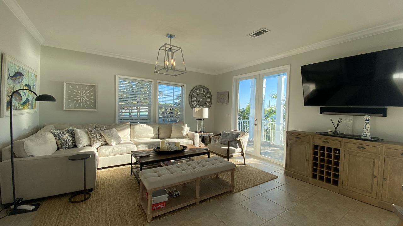 Photo of Livingroom in Summerland Key
