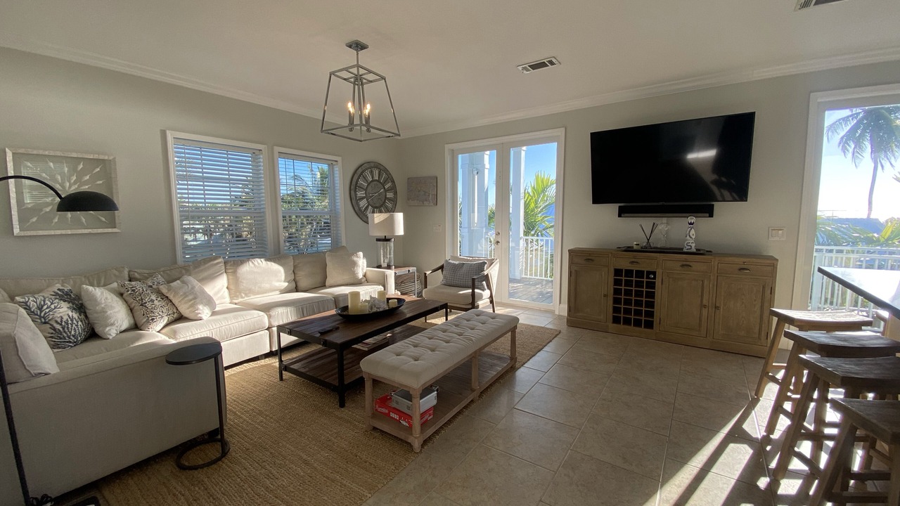 Photo of Livingroom in Summerland Key