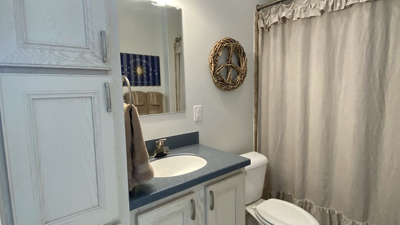 Photo of Bathroom in Summerland Key