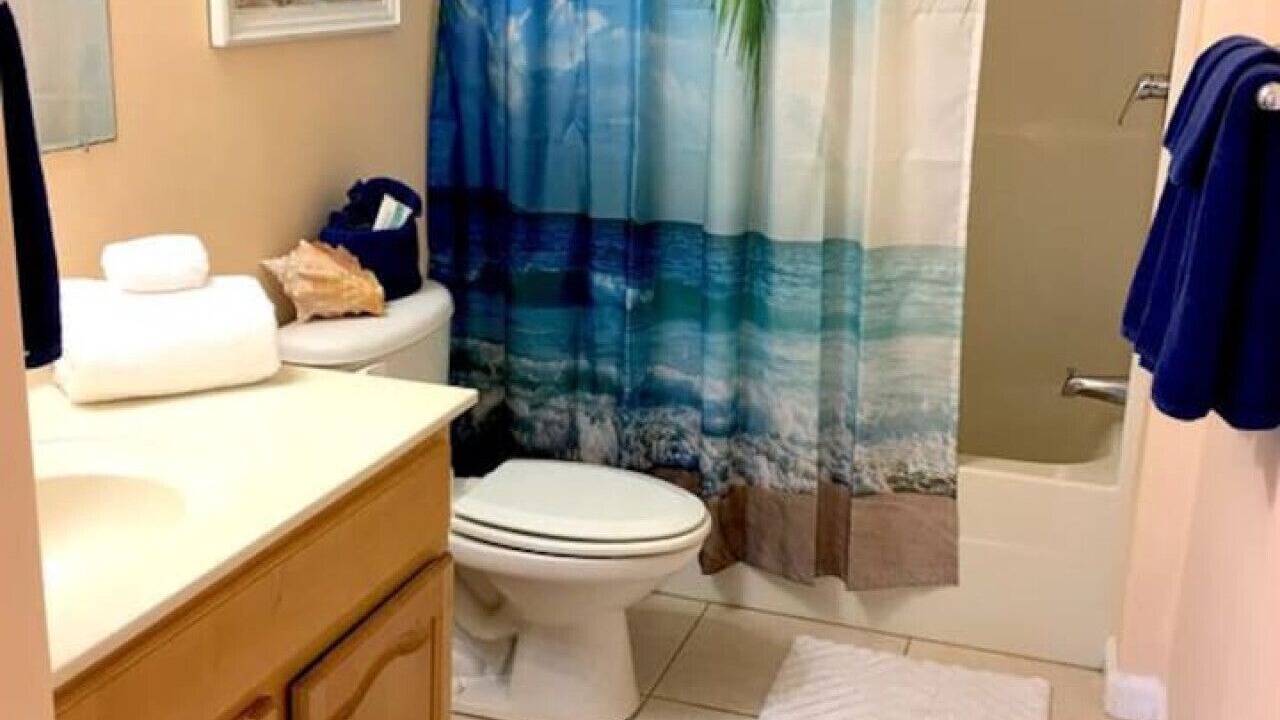 Photo of Bathroom in Cudjoe Key