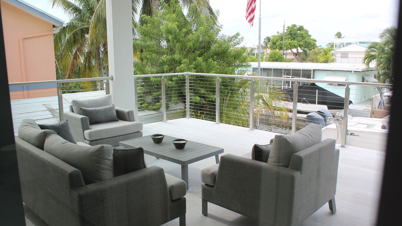 Photo of Patio Balcony in Riviera Village