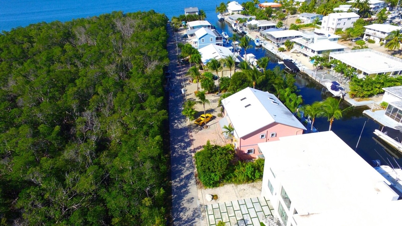 Photo of Outdoor in Riviera Village