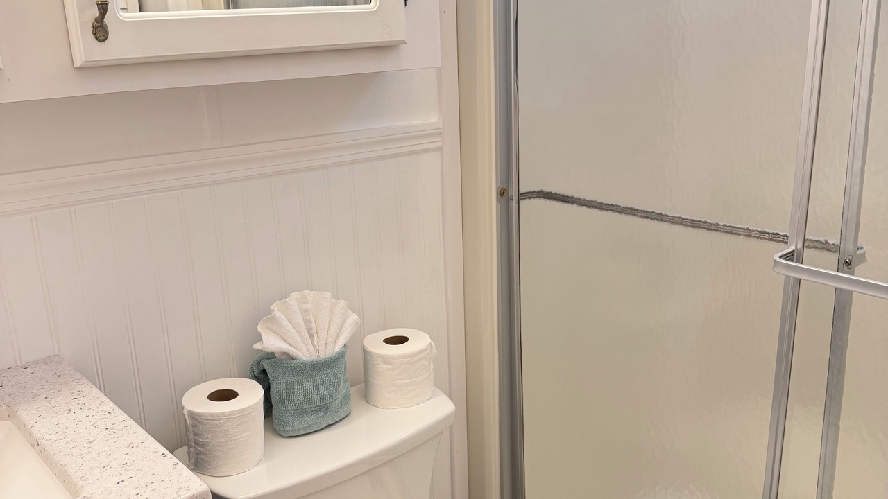 Photo of Bathroom in Cudjoe Key