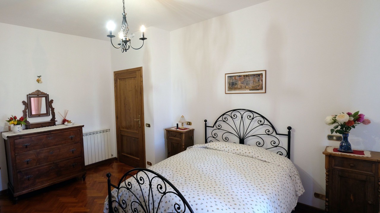 Photo of Bedroom in San Quirico d'Orcia