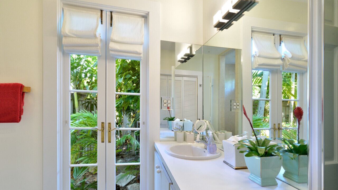 Photo of Bathroom in Old Town