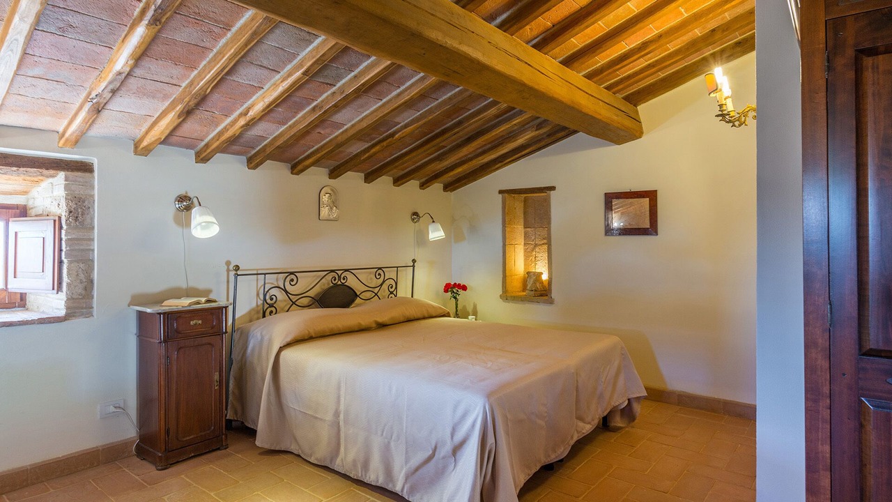 Photo of Bedroom in Massa Martana