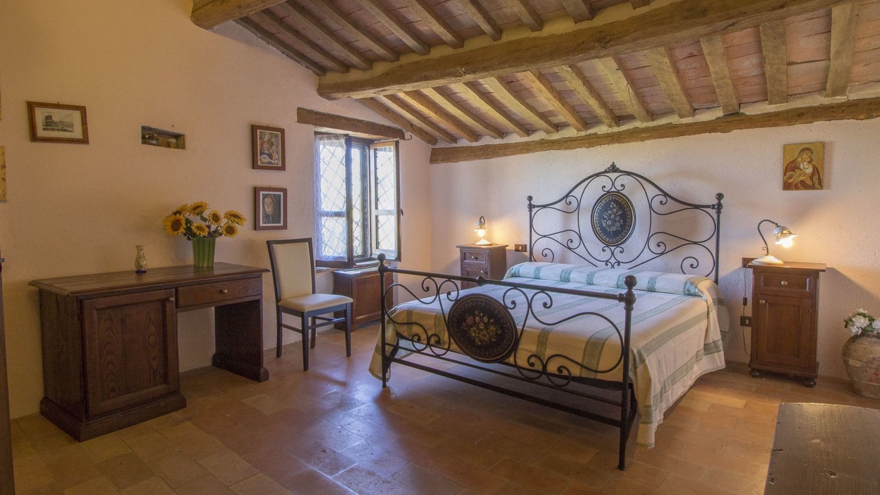 Photo of Bedroom in Montelovesco