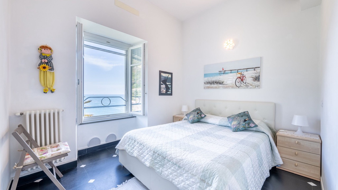 Photo of Bedroom in Corniglia