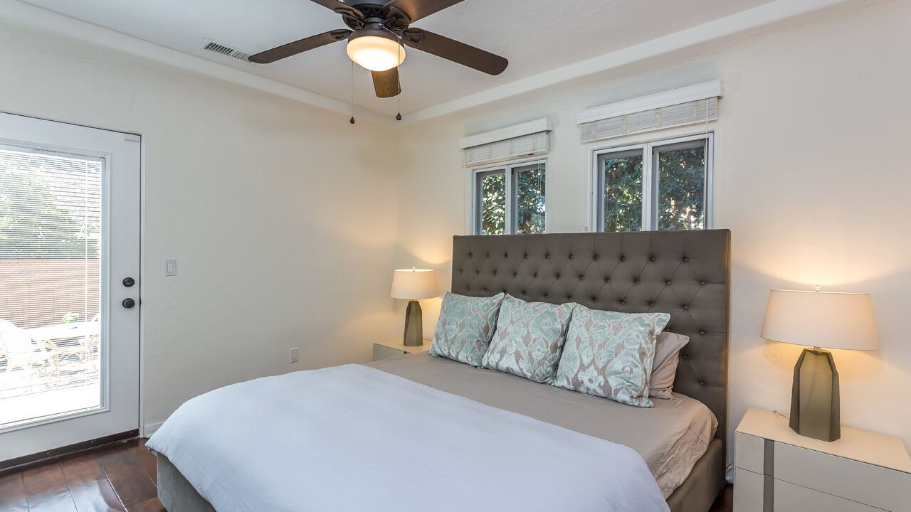 Photo of Bedroom in Carthay Circle