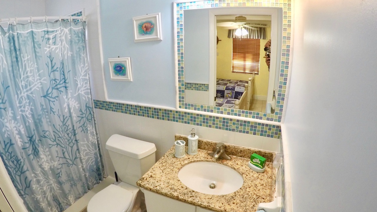 Photo of Bathroom in Marathon