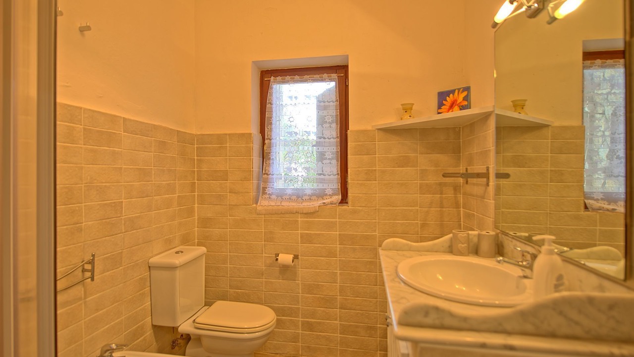 Photo of Bathroom in Montemarcello