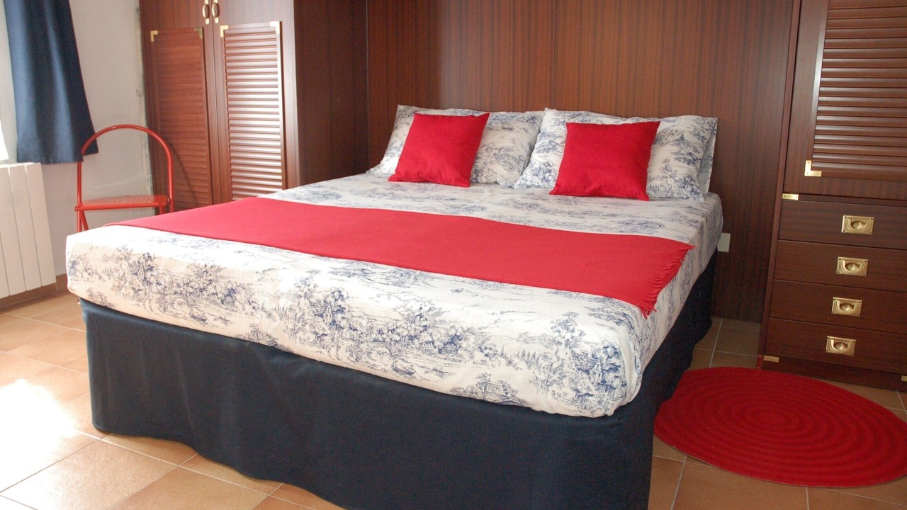 Photo of Bedroom in Calice Ligure