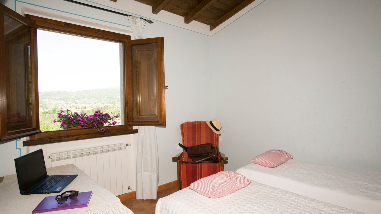 Photo of Bedroom in Castiglione di Garfagnana
