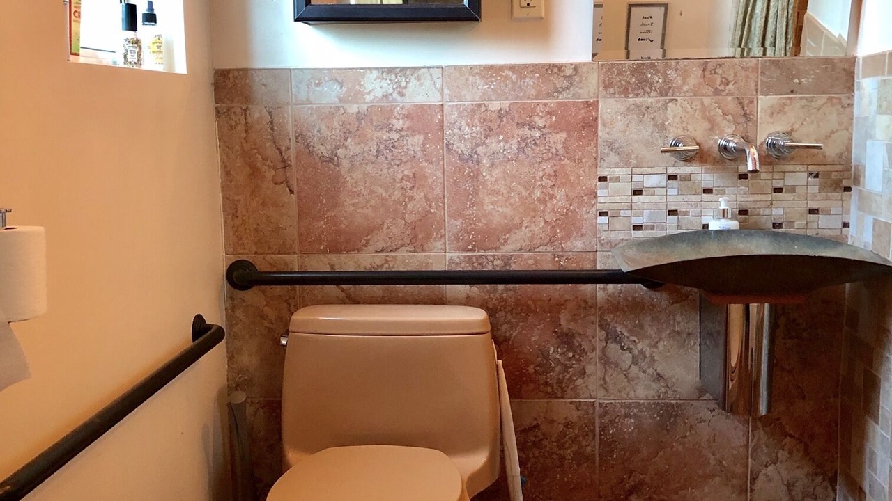 Photo of Bathroom in Carlson Park
