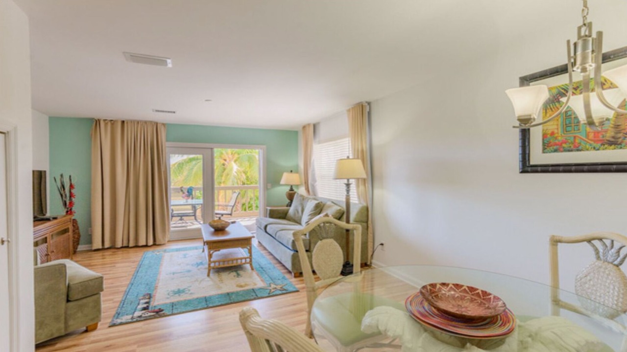 Photo of Livingroom in Key West