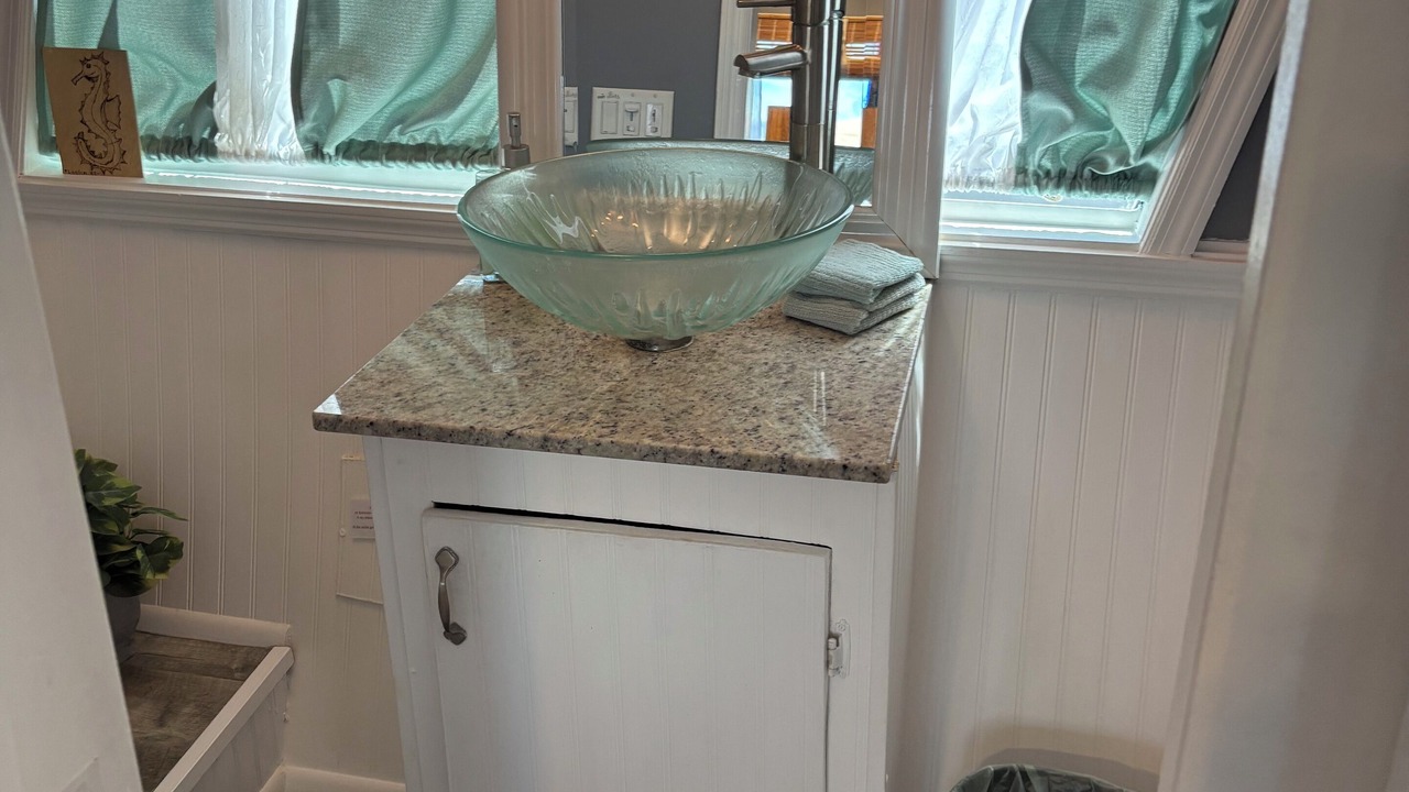 Photo of Bathroom in Tavernier