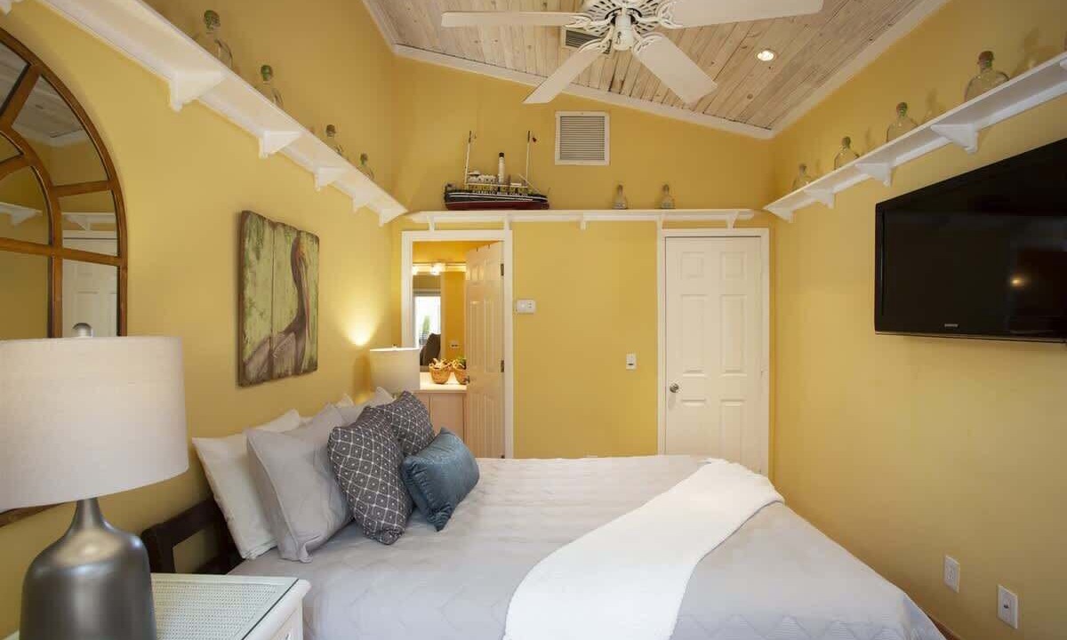Photo of Bedroom in Downtown