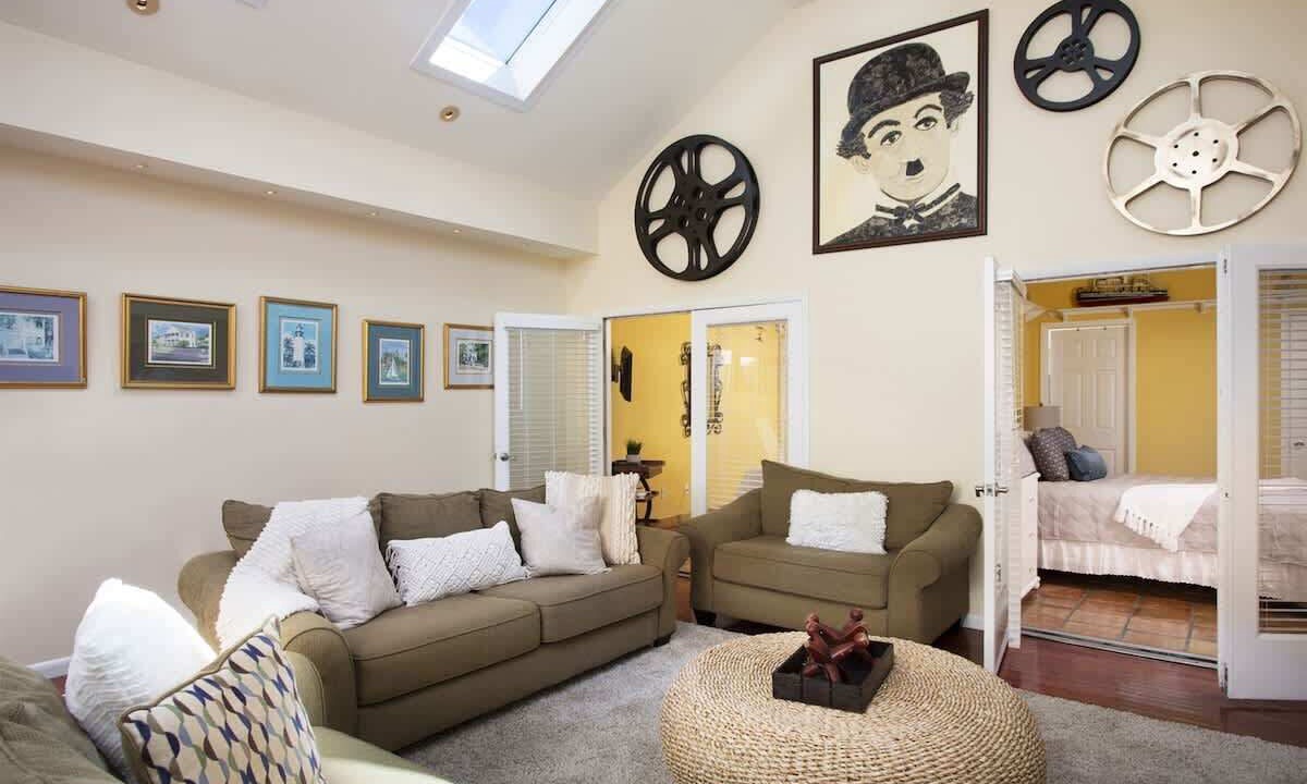 Photo of Bedroom in Downtown