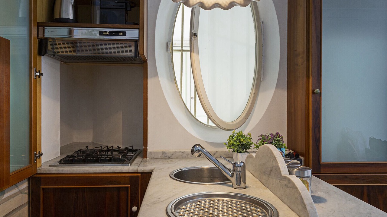 Photo of Kitchen in Genoa Historical Centre