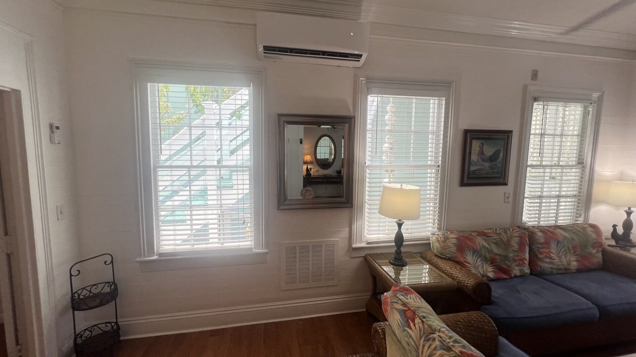 Photo of Bedroom in Historic Seaport