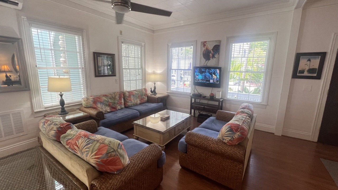 Photo of Bedroom in Historic Seaport