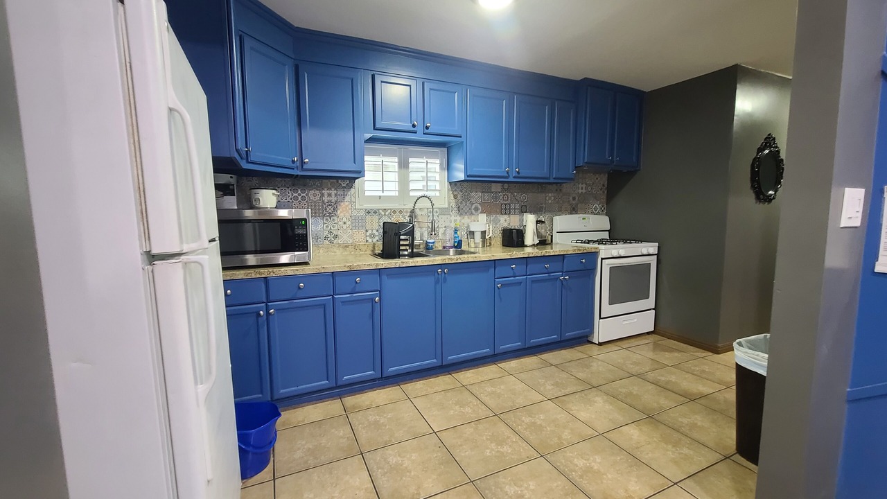 Photo of Kitchen in Lawndale