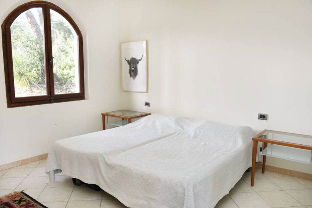 Photo of Bedroom in Lacona