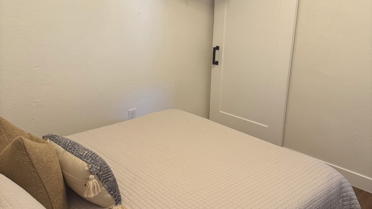 Photo of Bedroom in East Los Angeles