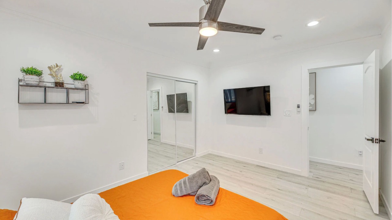 Photo of Bedroom in East Los Angeles