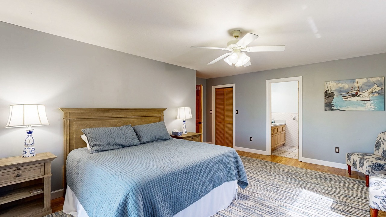 Photo of Bedroom in Big Pine Key
