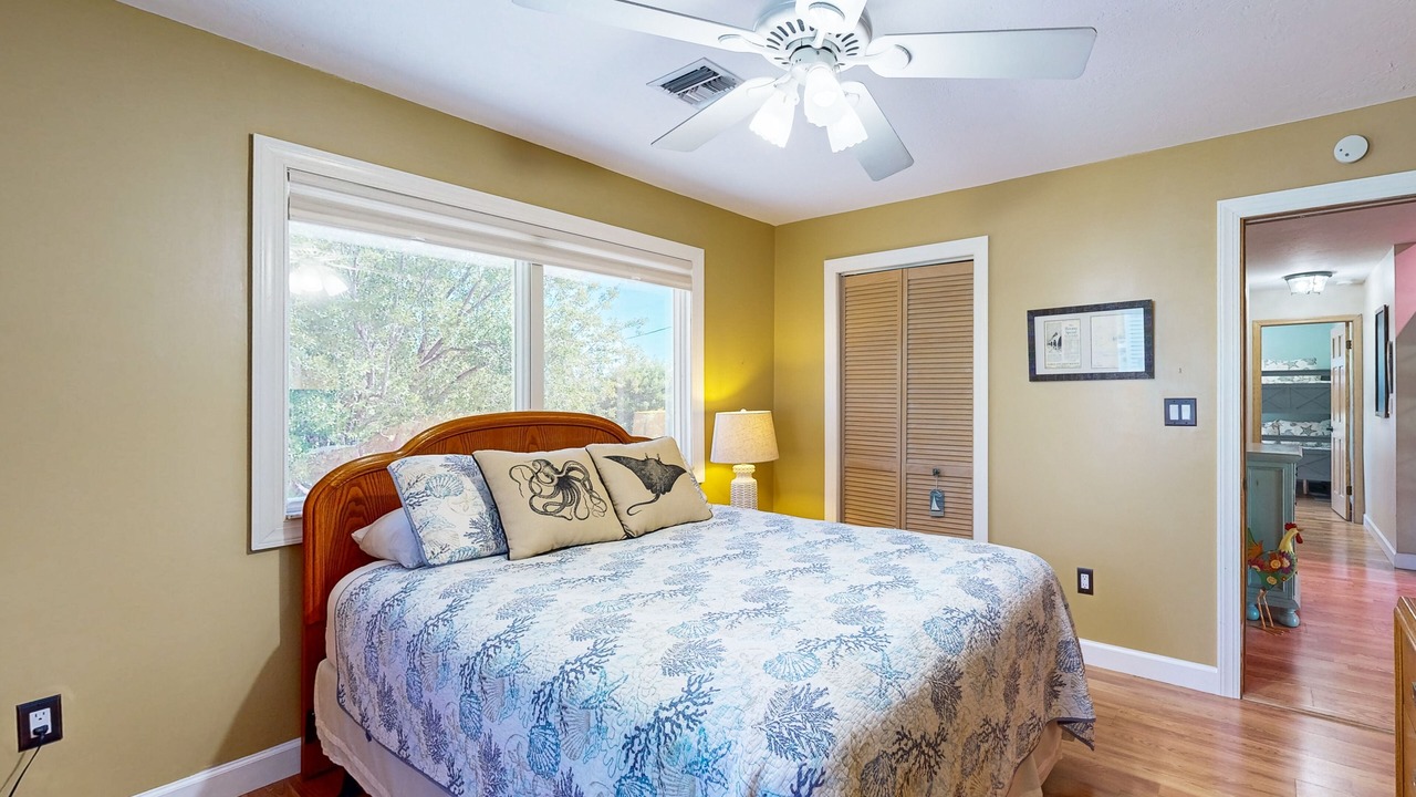 Photo of Bedroom in Big Pine Key