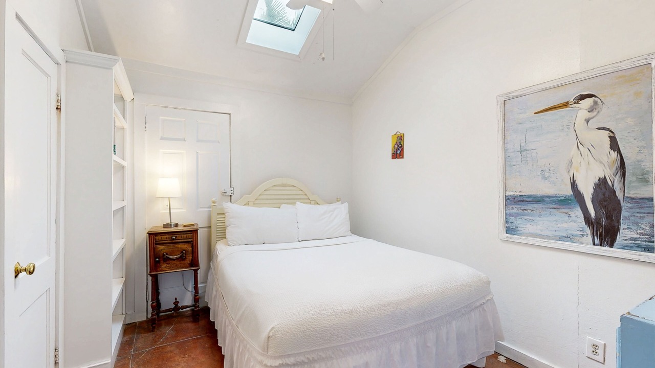 Photo of Bedroom in Historic Seaport