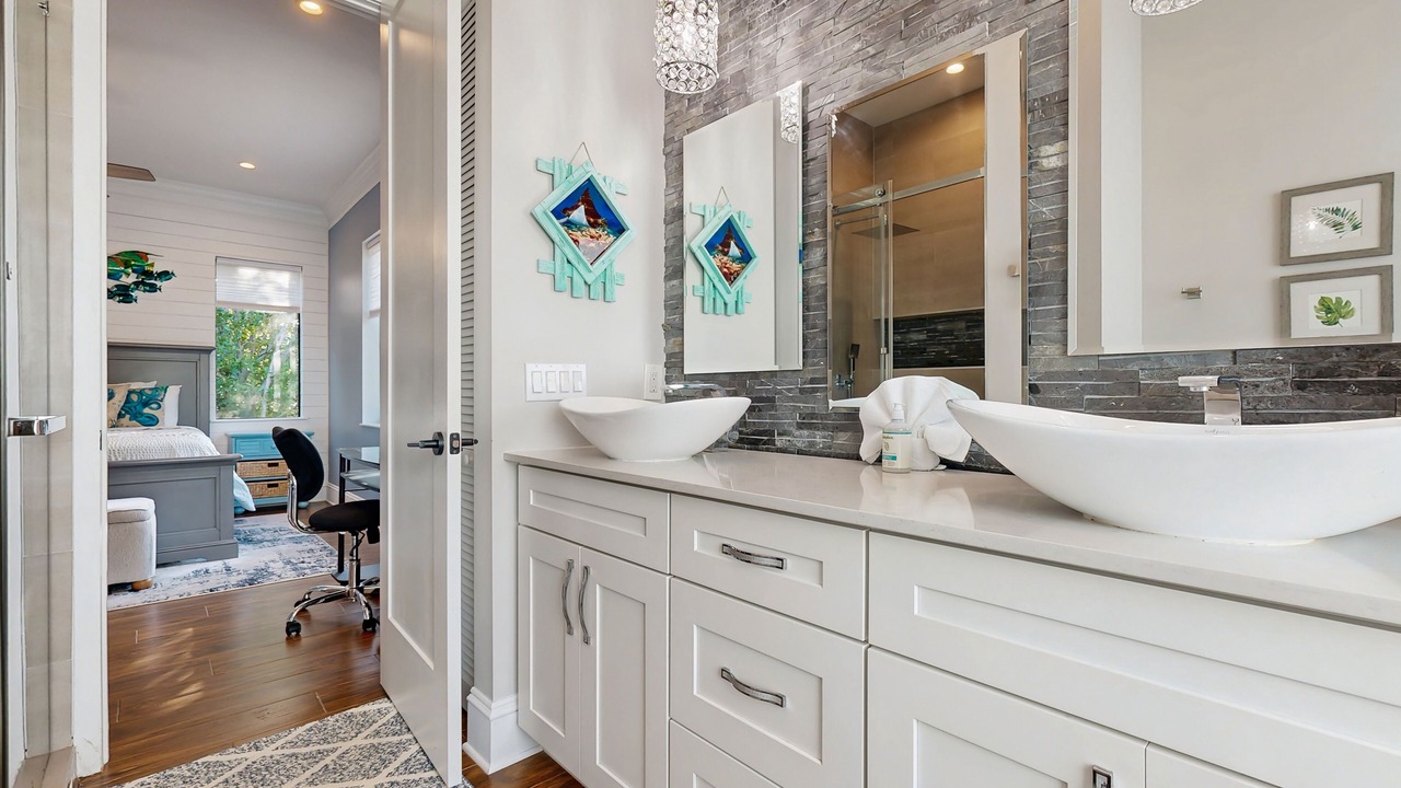 Photo of Bathroom in Bowens Addition