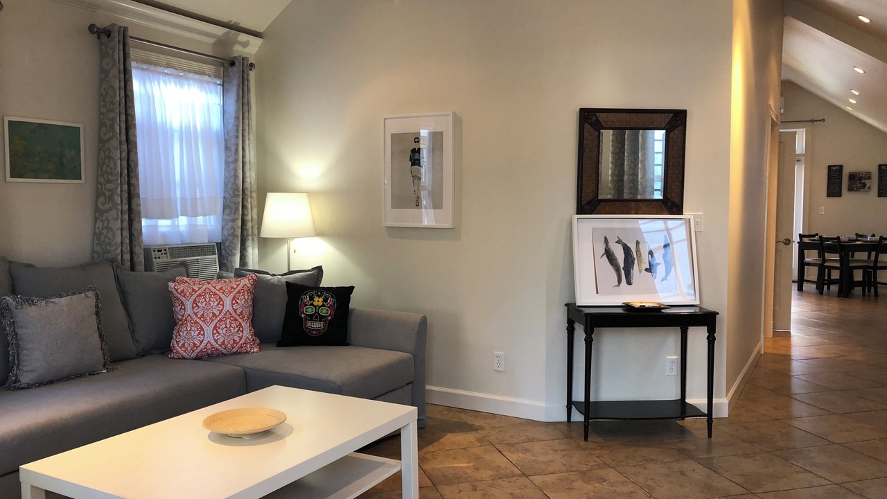 Photo of Livingroom in Old Town