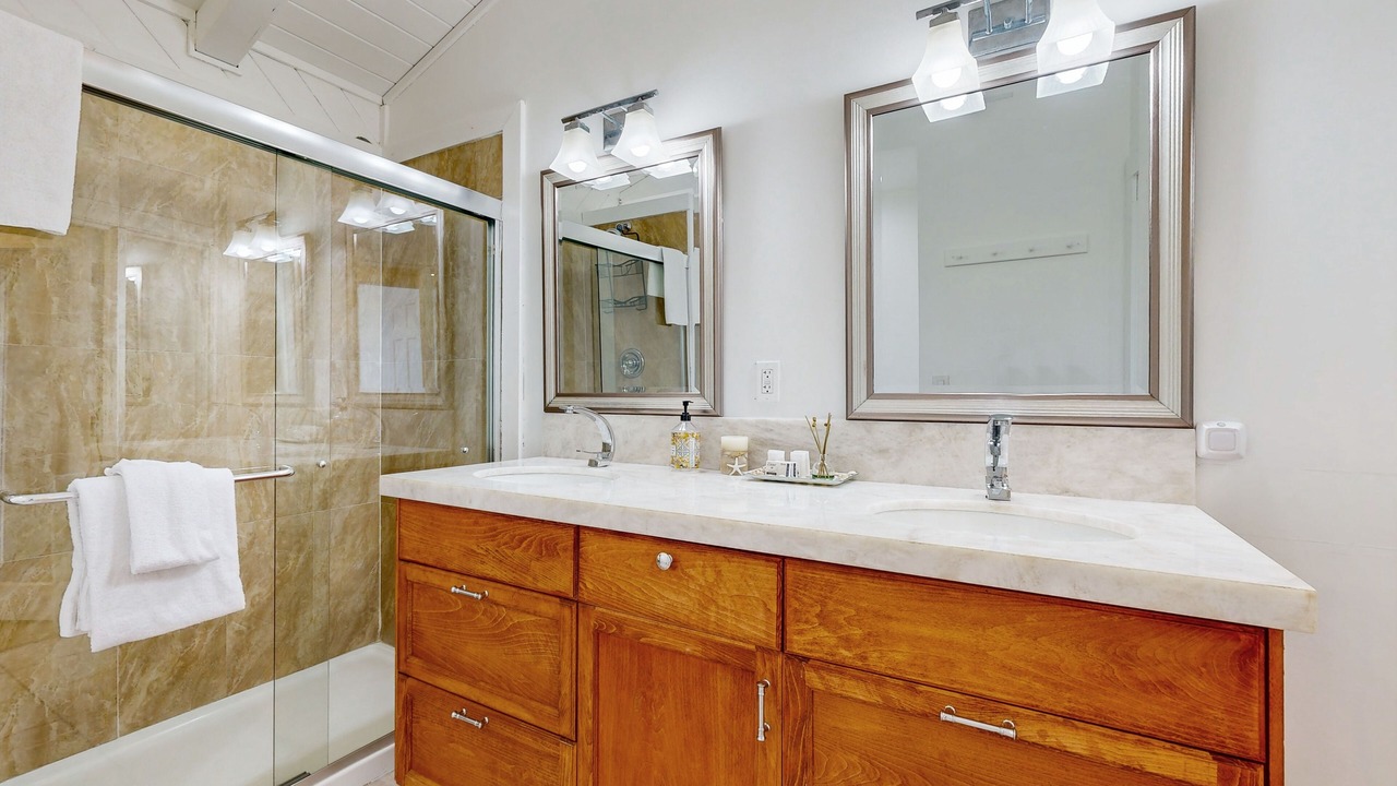 Photo of Bathroom in Cutthroat Harbor Estates