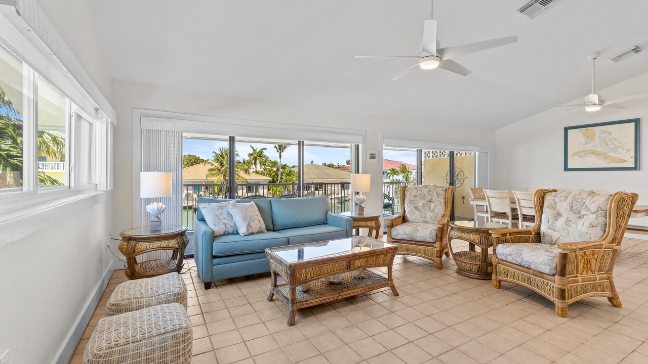Photo of Livingroom in Key Colony Beach