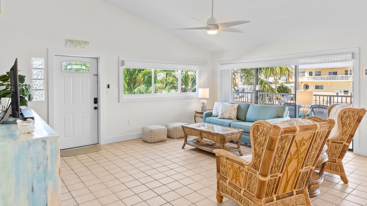 Photo of Livingroom in Key Colony Beach