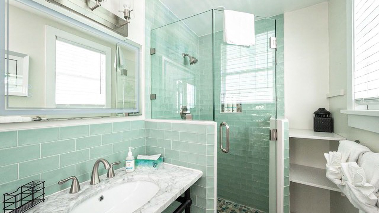 Photo of Bathroom in Old Town