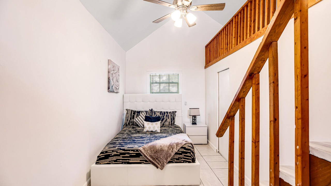 Photo of Bedroom in Old Town