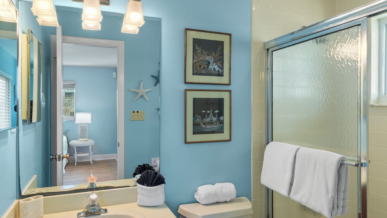 Photo of Bathroom in Cutthroat Harbor Estates