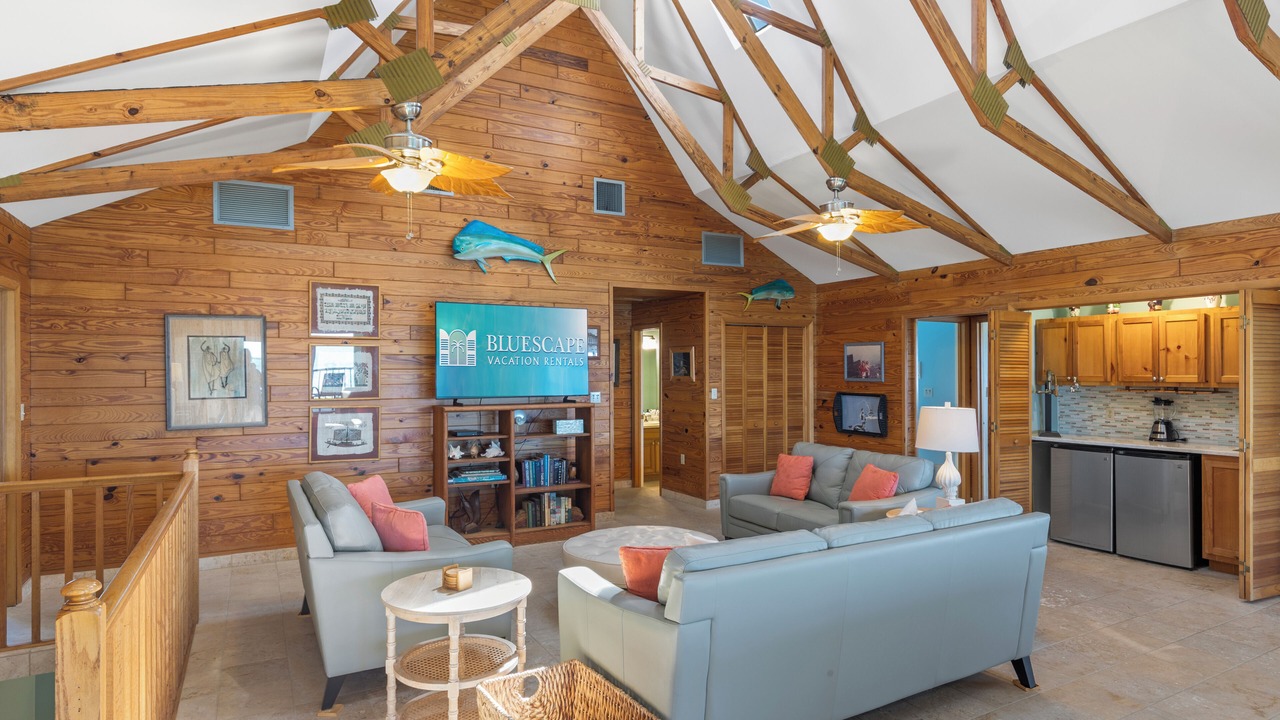 Photo of Livingroom in Cutthroat Harbor Estates