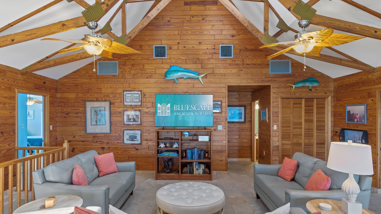 Photo of Livingroom in Cutthroat Harbor Estates