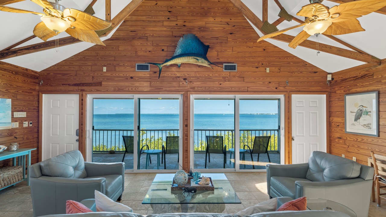 Photo of Livingroom in Cutthroat Harbor Estates